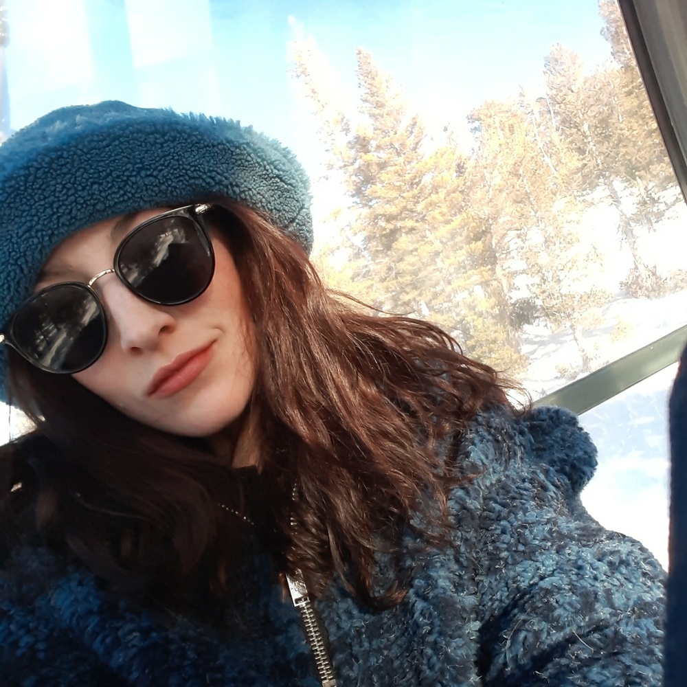 Meet your Posher, Taylor